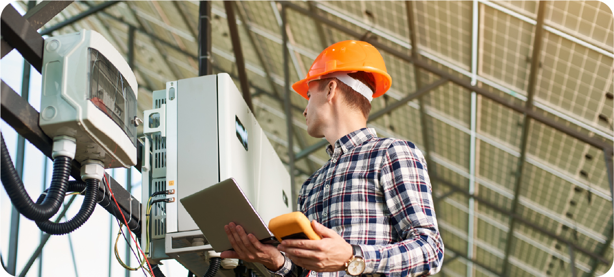 Commercial<br/> Solar Solutions